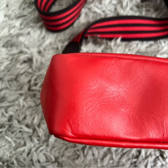 Clare V Midi Sac Red - Picture 10 of 12
